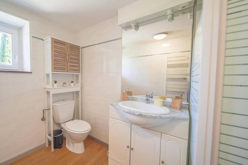 Charmant Appartement 2 Chambres Proche Luxembourg Rédange Exteriör bild